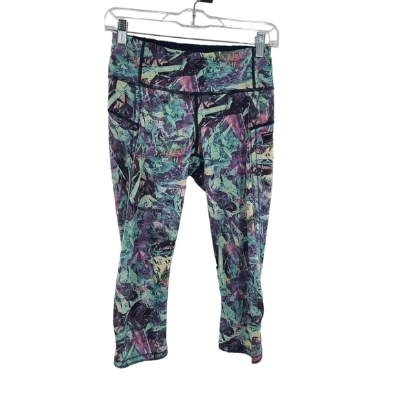 Lululemon Multi-Color‎ Low-Rise Cropped Atheltic Leggings Women’s Size 4 - Picture 1 of 5